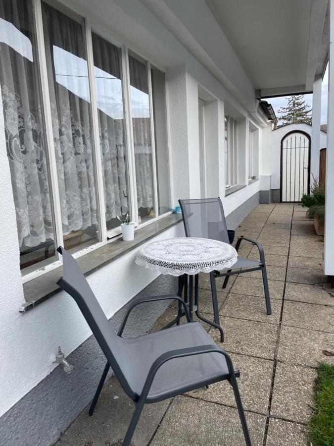 Cheap Outlet Center Apartment With Pool Parndorf Zewnętrze zdjęcie