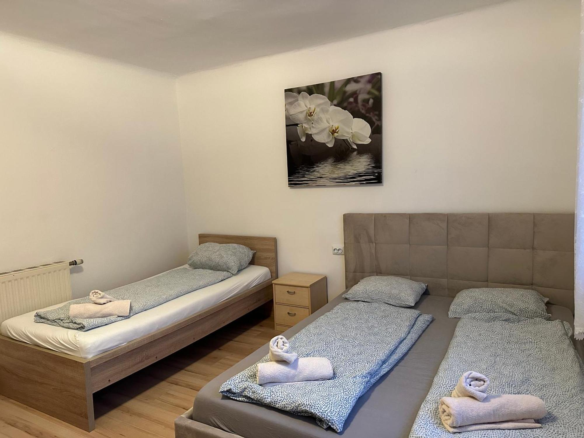 Cheap Outlet Center Apartment With Pool Parndorf Zewnętrze zdjęcie